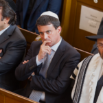 Valls, obséquiosité et Islamophobie